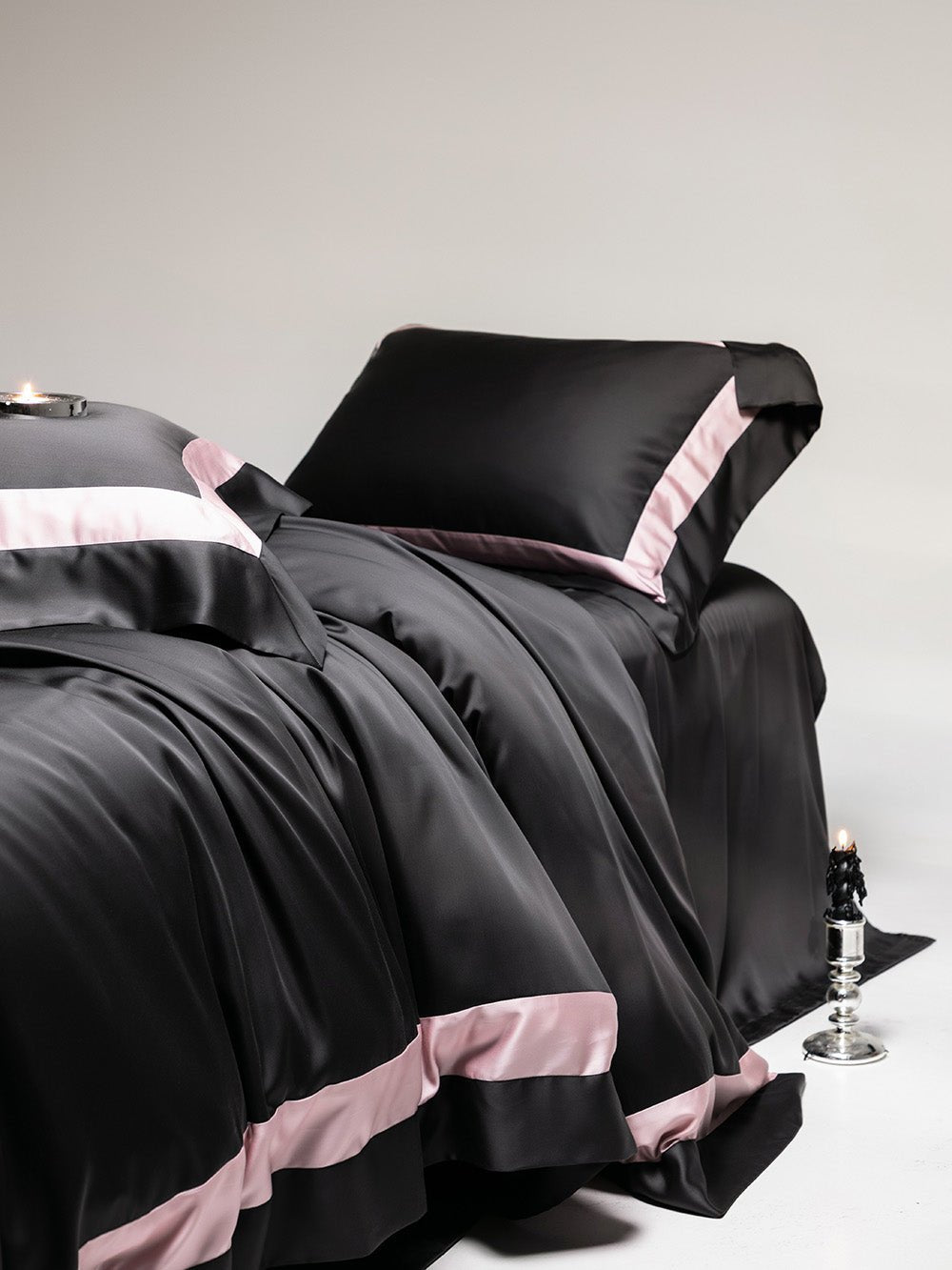 Natural Black Bedding Set