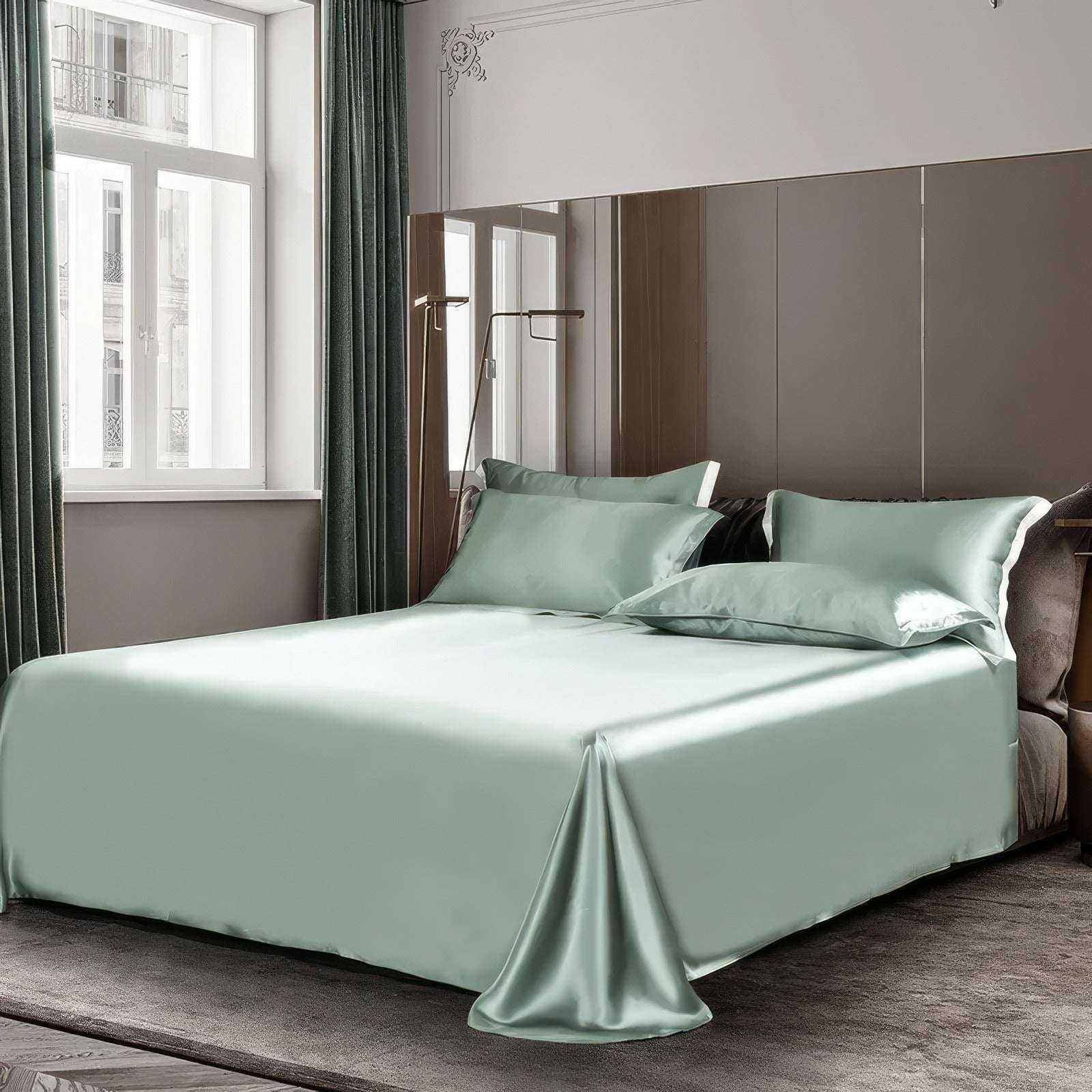 Green Top Grade Silk Bedding Set
