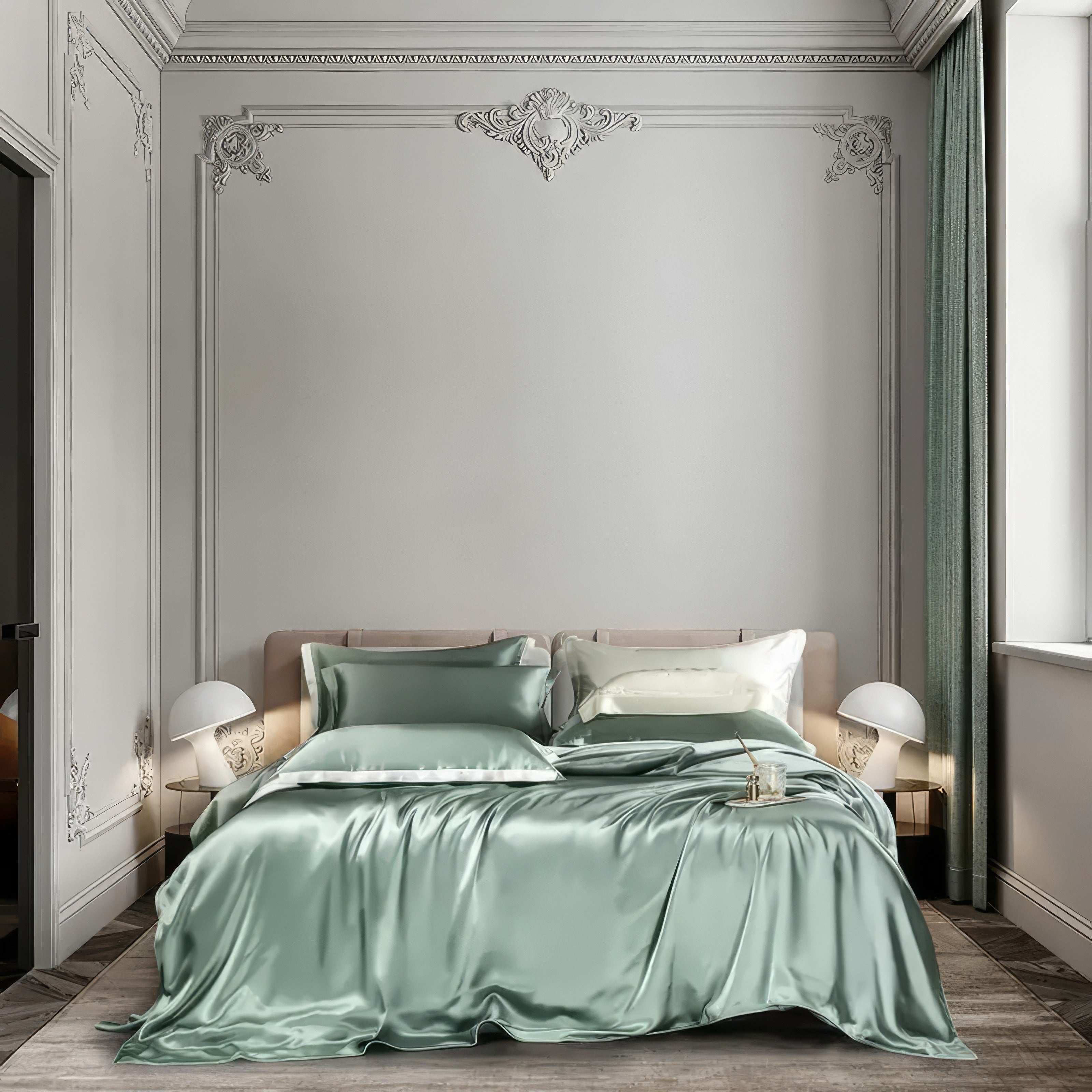 Green Top Grade Silk Bedding Set