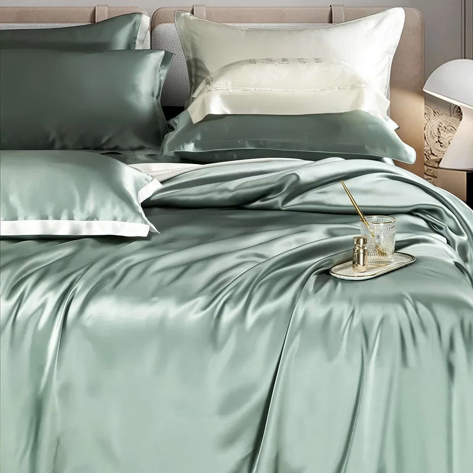 Green Top Grade Silk Bedding Set