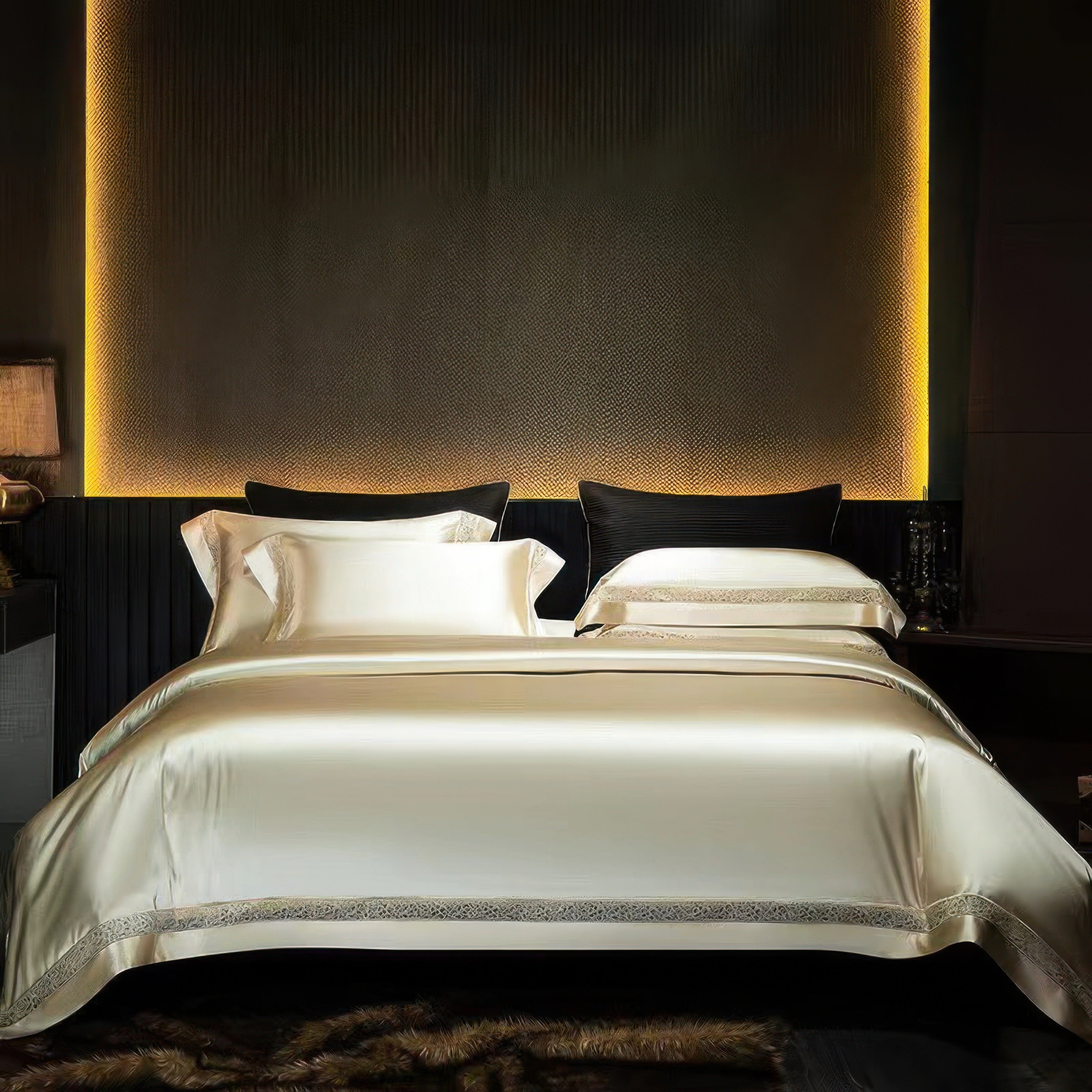 Golden Luxe Bedding Set