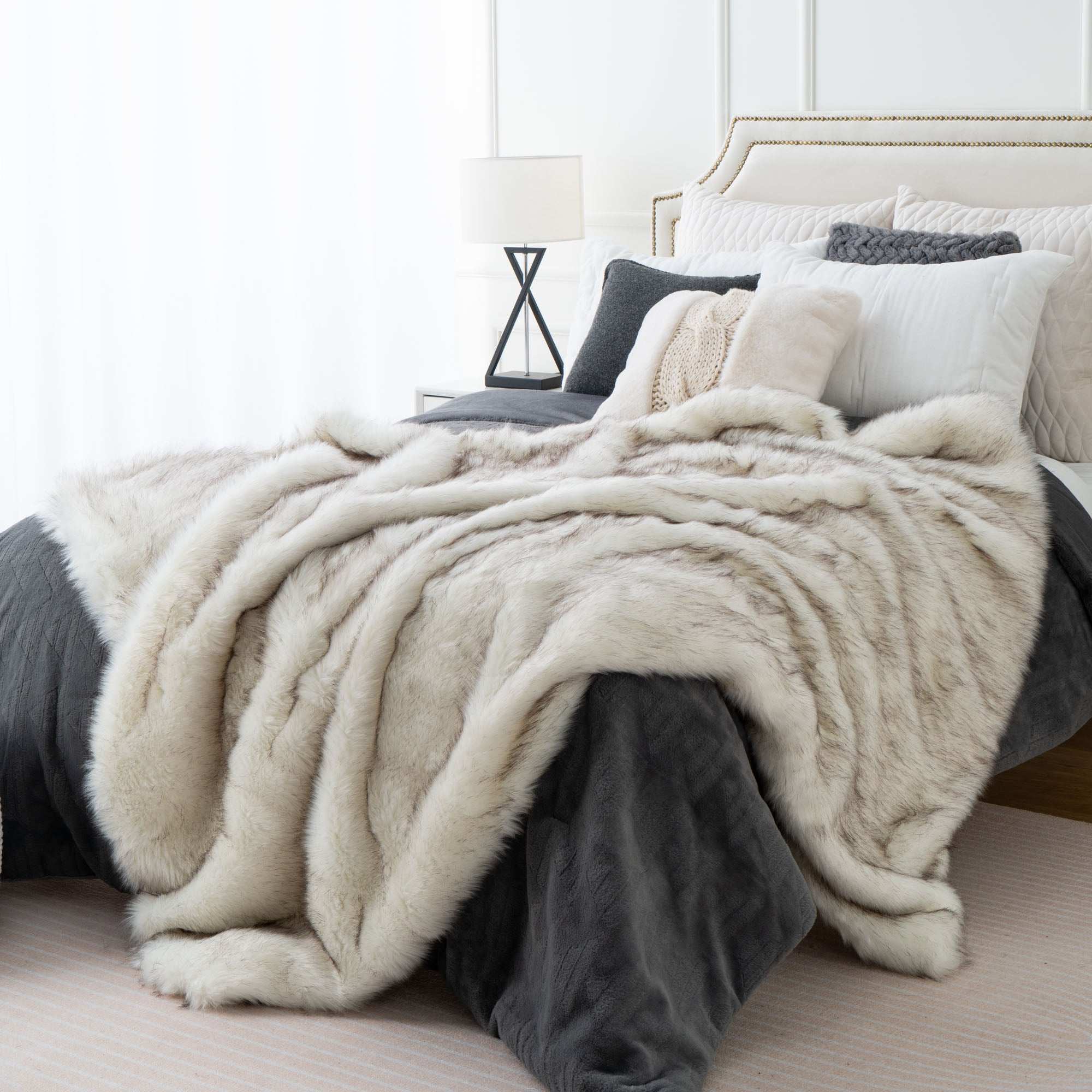 Cream Faux Fur Throw Blanket