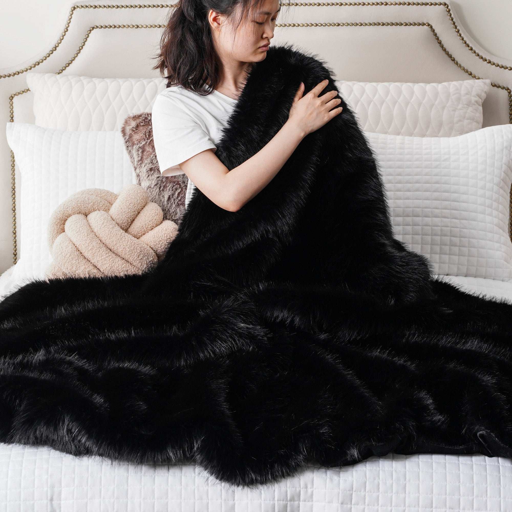 Black Faux-Fur Throw Blanket