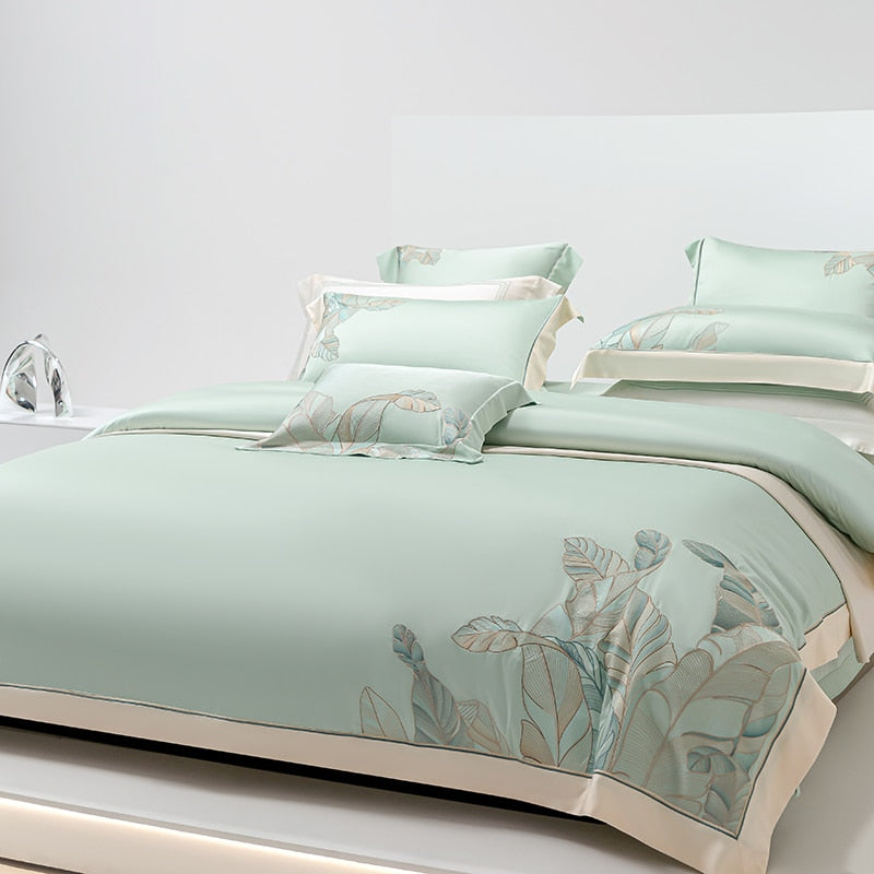 Shirley Bedding Set