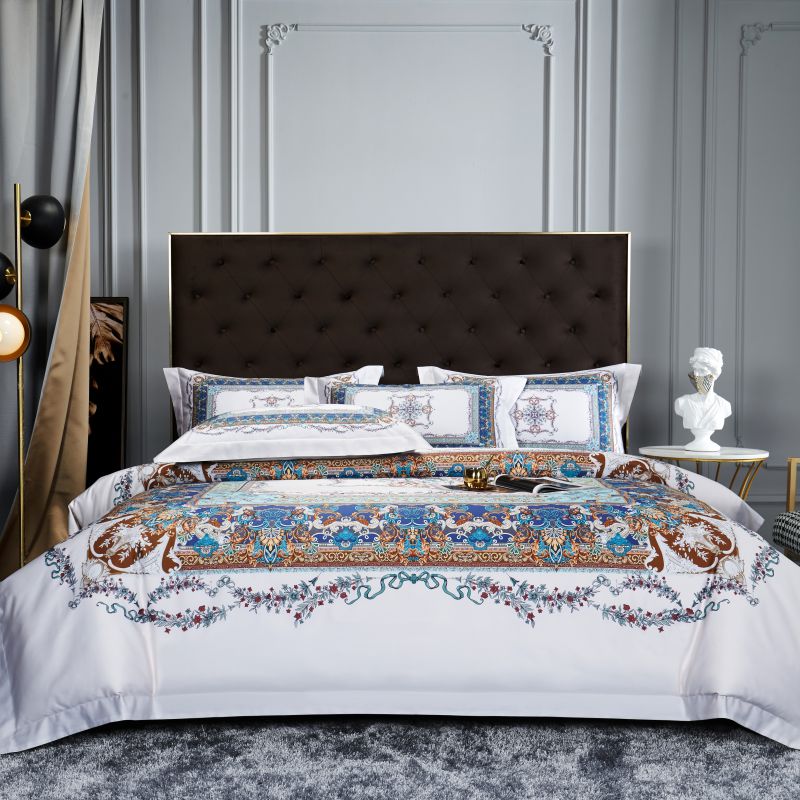 Lexington Bedding Set