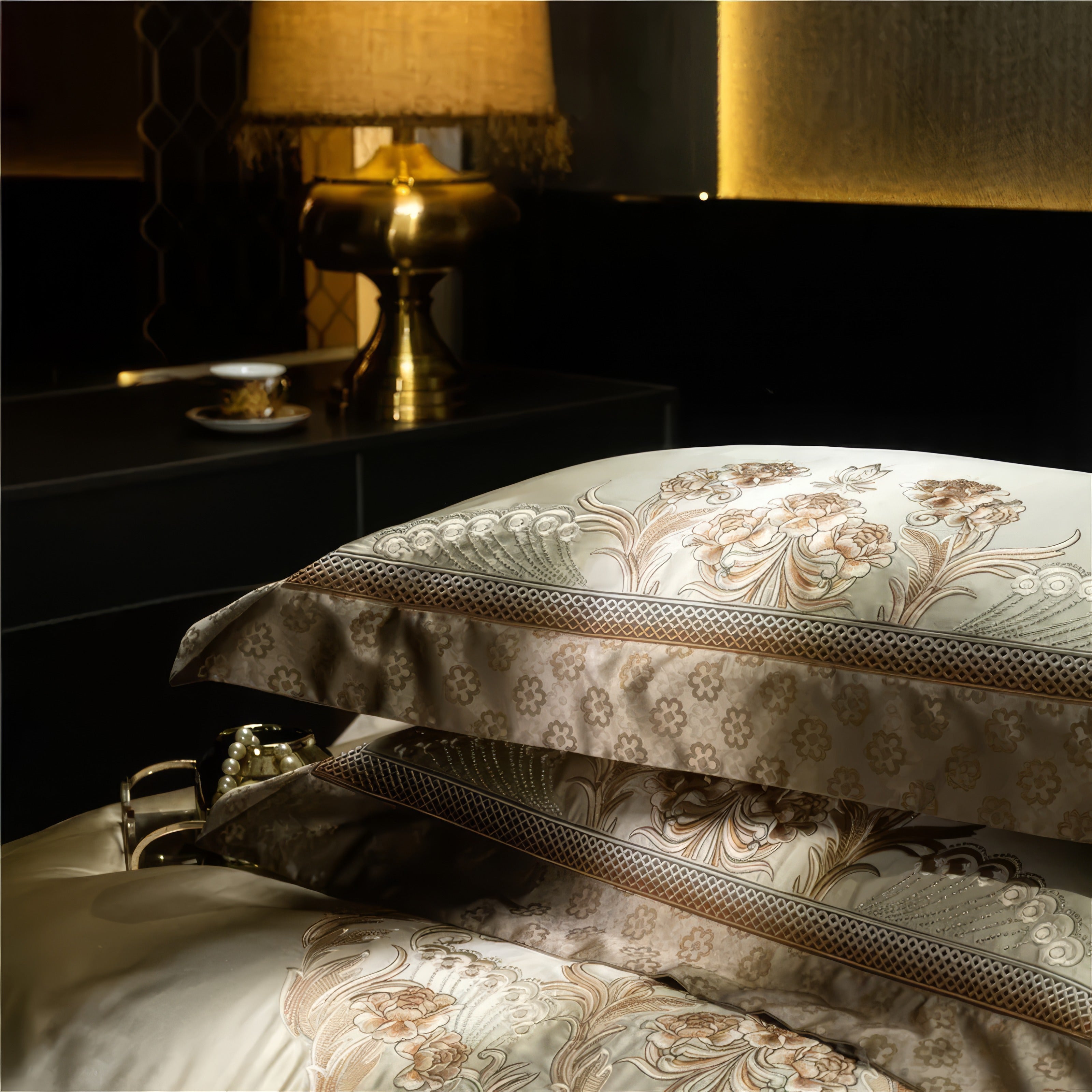 Desert Grace Bedding Set