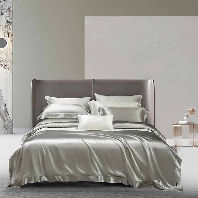 Muriel Silk 25 Momme Bedding Set