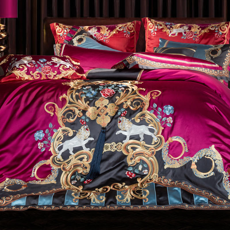 Naomi Luxury Bedding Set