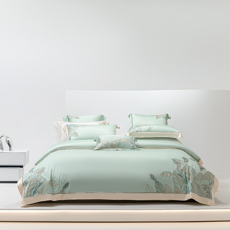 Shirley Bedding Set