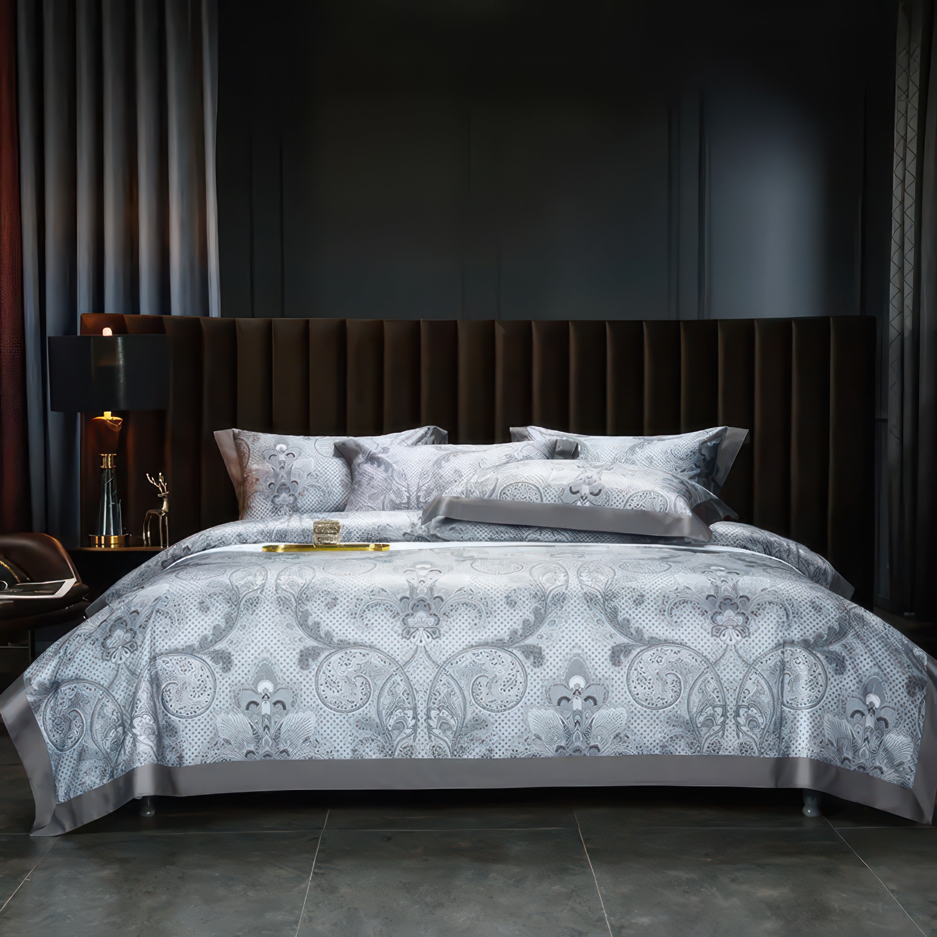 Silver Paisley Bedding Set