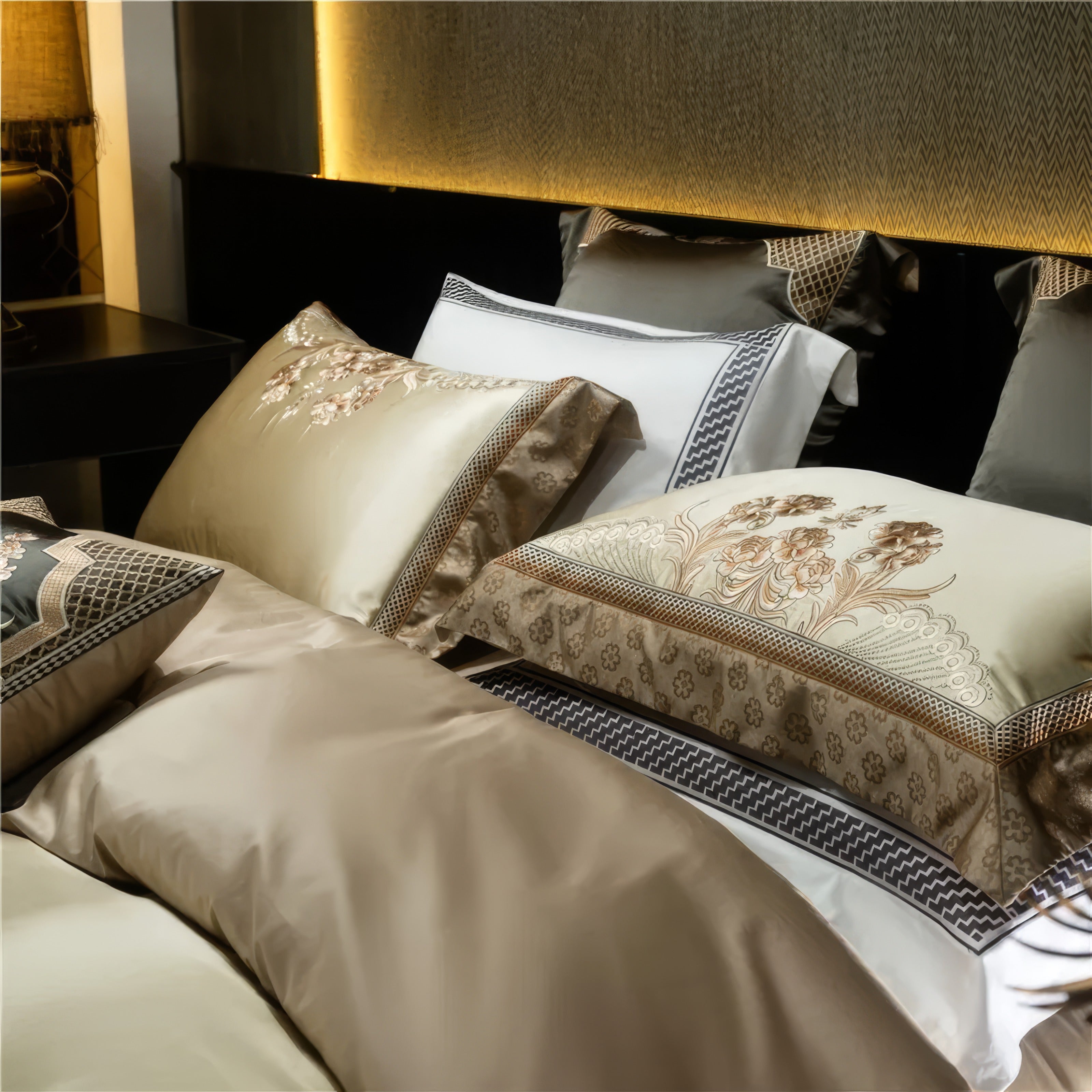 Desert Grace Bedding Set