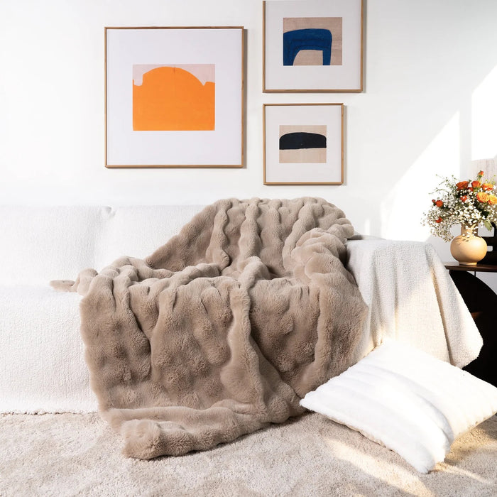 Tessa Faux Fur Throw Blanket