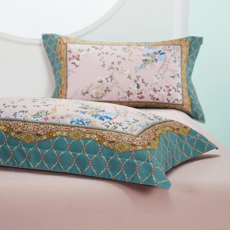 Madison Floral And Diamond Bedding Set